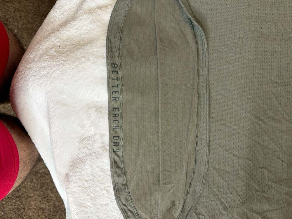 Lululemon Metal Vent Tech S/S Shirt, Olive Green, Men's Size Large - Picture 5 of 6